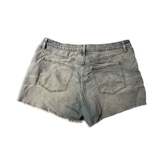 Like New Denim Shorts -Size 17R / XL - Picture 2 of 6